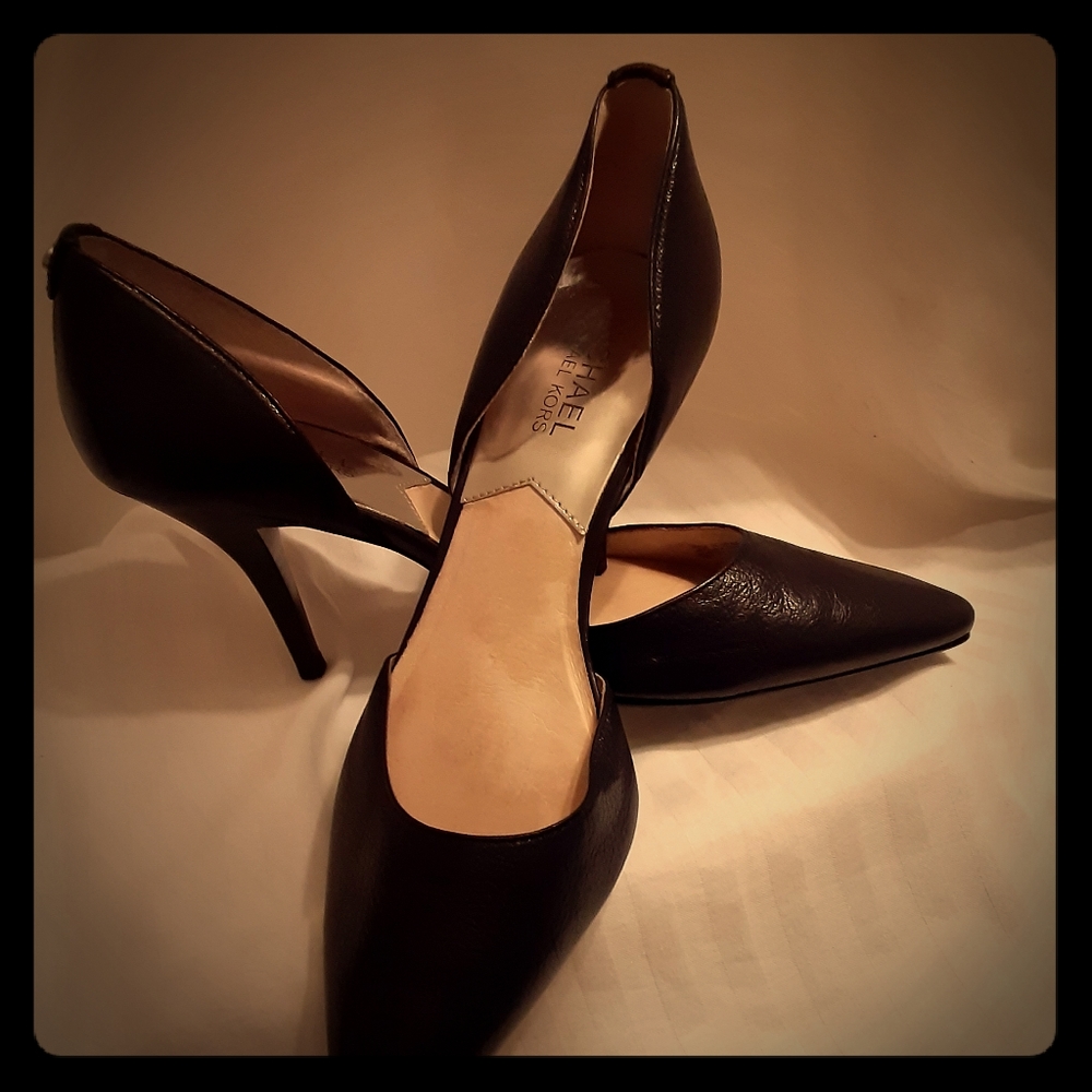 MICHEAL KORS heals